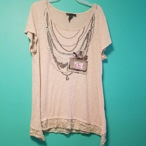 Unique tee with faux necklace and lace detailing